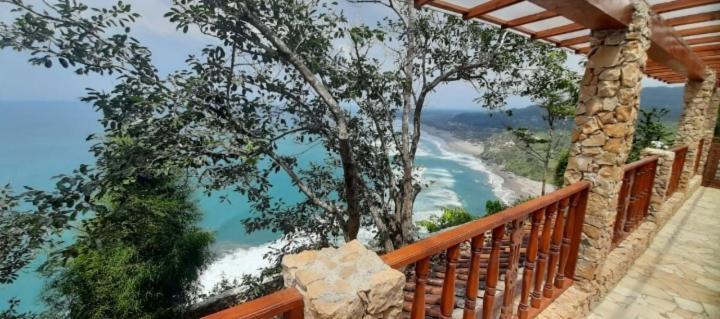 Edge Resort, Yogyakarta 파랑트리티스 외부 사진